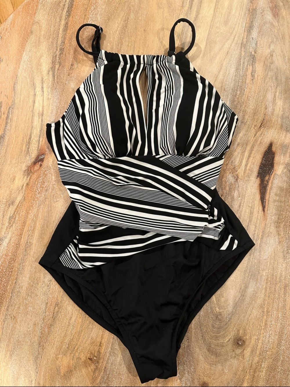 Bal Harbour Black & White Striped One-Piece Swimsuit size 12